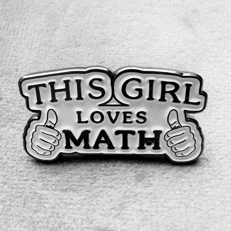 Matematyczna przypinka "This Girl Loves Math"